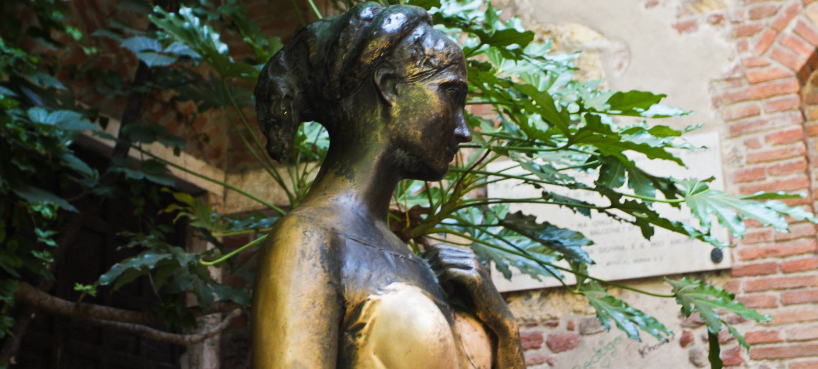 Италия, Верона, статуя Джульетты 